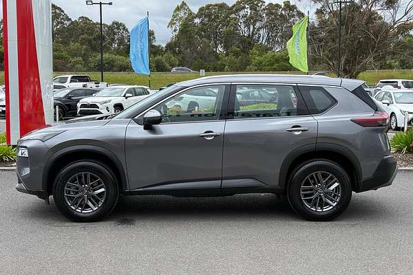 2024 Nissan X-TRAIL ST T33