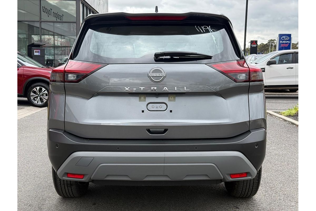 2024 Nissan X-TRAIL ST T33