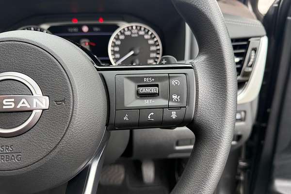 2024 Nissan X-TRAIL ST T33