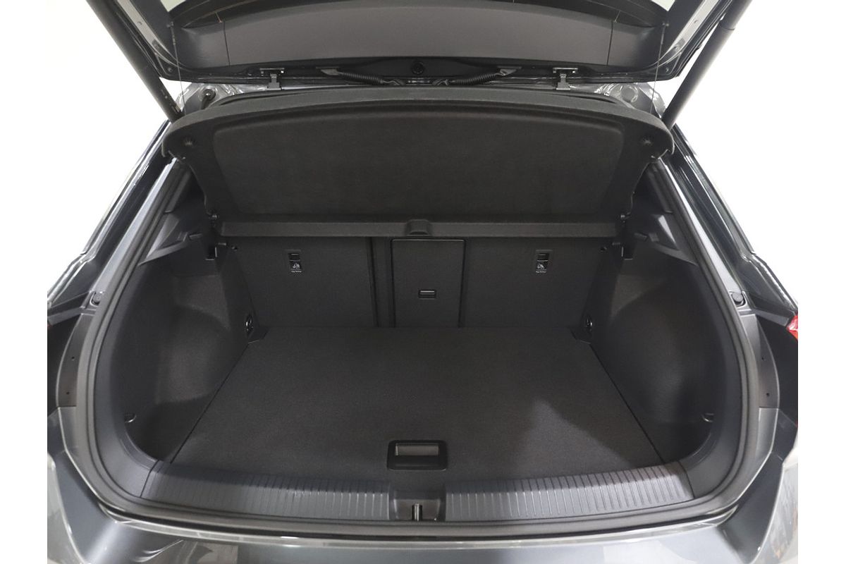 2023 Volkswagen T-Roc R D11