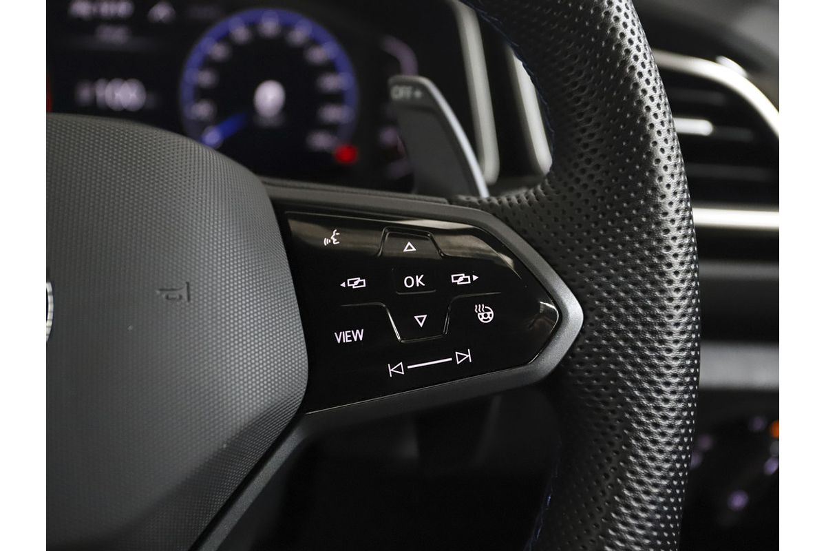 2023 Volkswagen T-Roc R D11