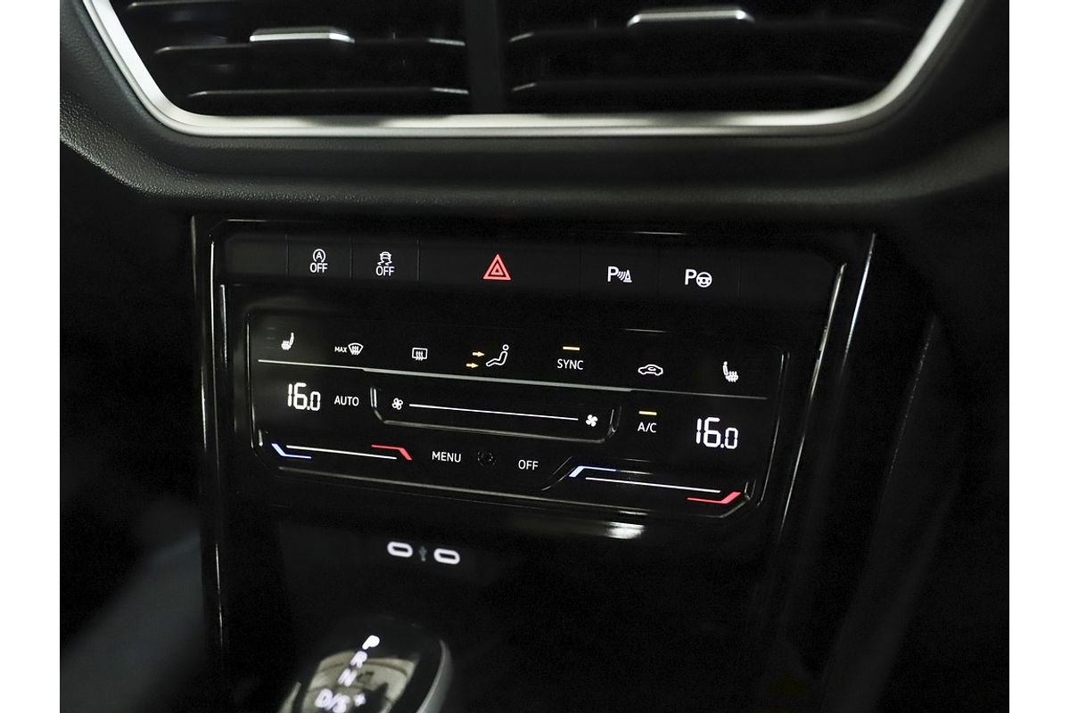 2023 Volkswagen T-Roc R D11