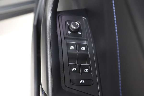 2023 Volkswagen T-Roc R D11