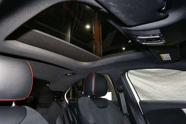 2021 Mercedes-Benz A-Class A250 V177