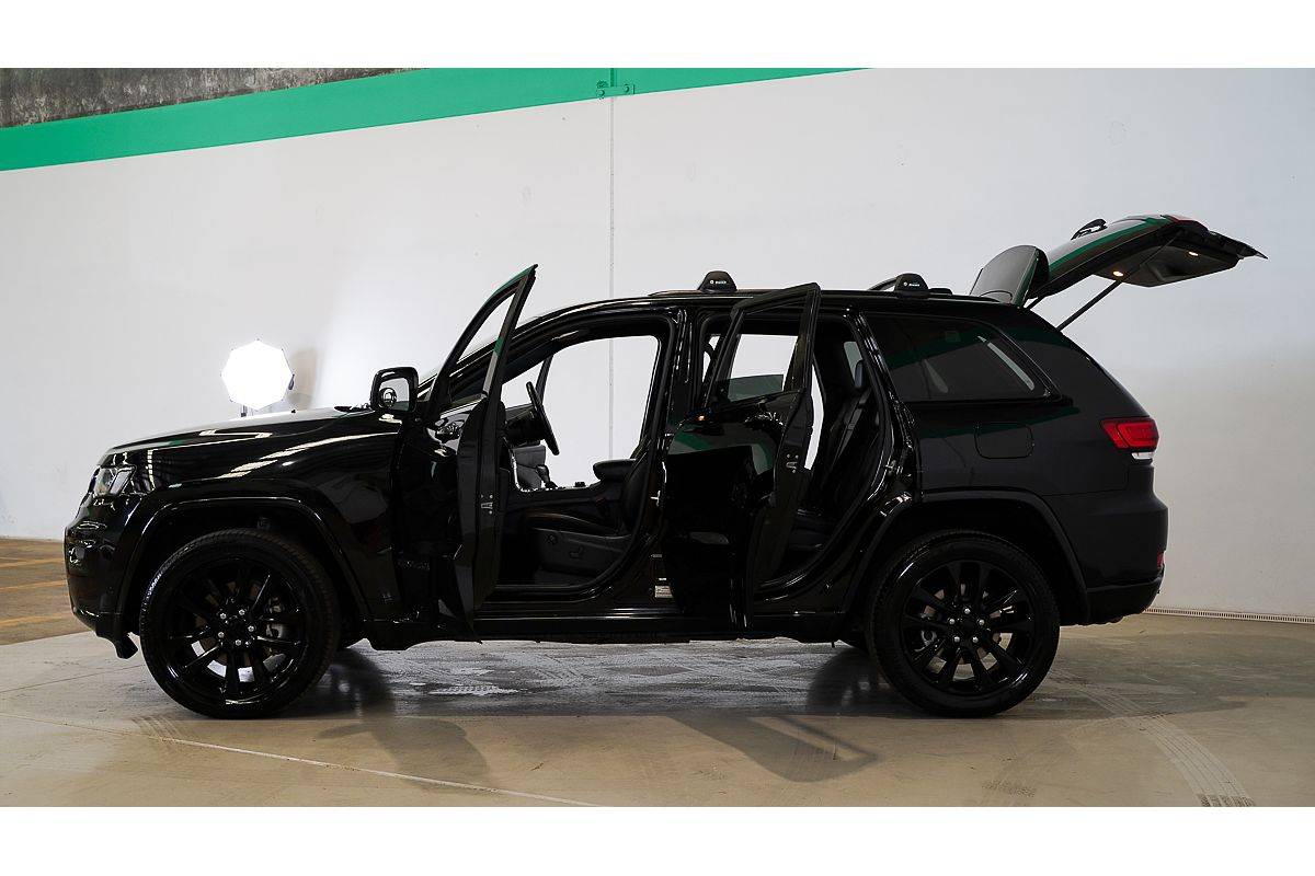 2021 Jeep Grand Cherokee Night Eagle WK