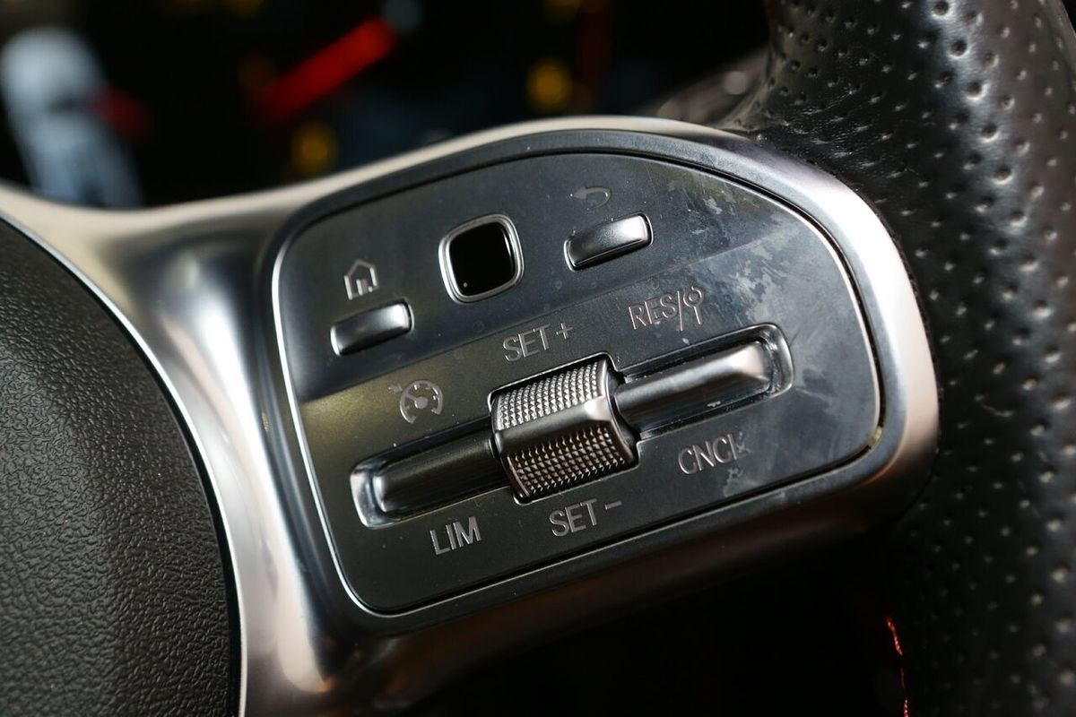 2021 Mercedes-Benz A-Class A250 V177