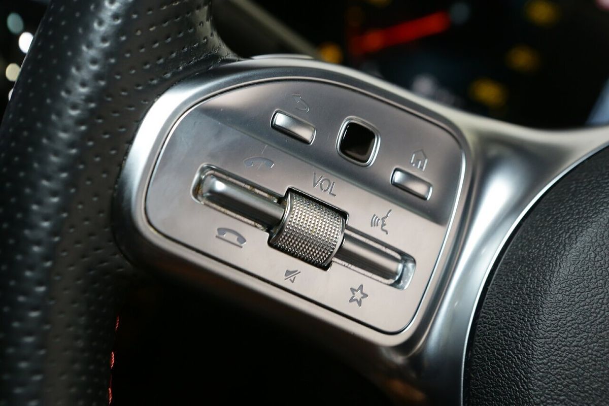 2021 Mercedes-Benz A-Class A250 V177