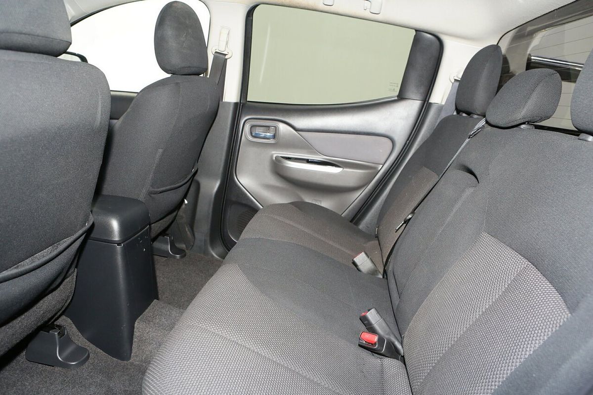 2017 Mitsubishi Triton GLS MQ 4X4