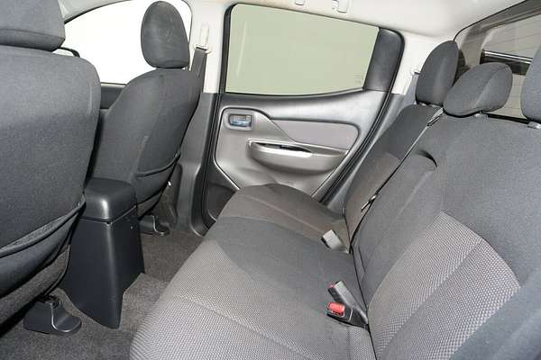 2017 Mitsubishi Triton GLS MQ 4X4