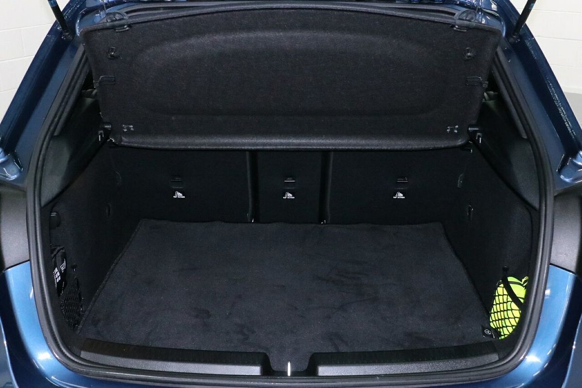 2019 Mercedes-Benz A-Class A250 W177