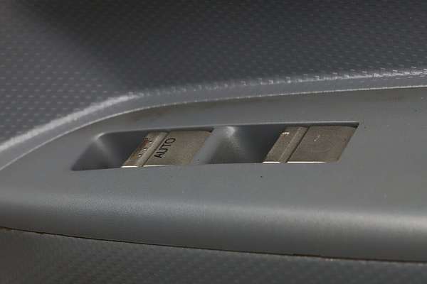 2019 Isuzu NLR 45-150 (SWB) N MY18 REAR WHEEL DRIVE