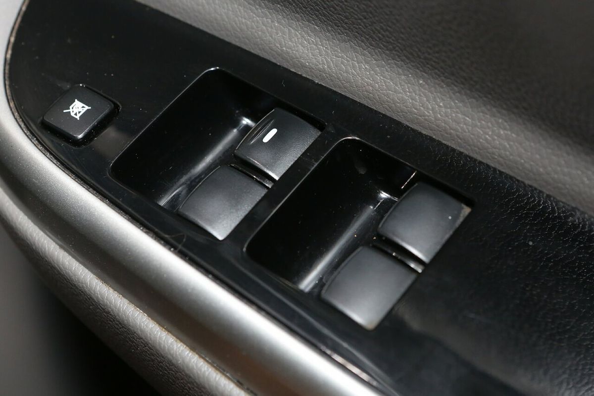 2017 Mitsubishi Triton GLS MQ 4X4