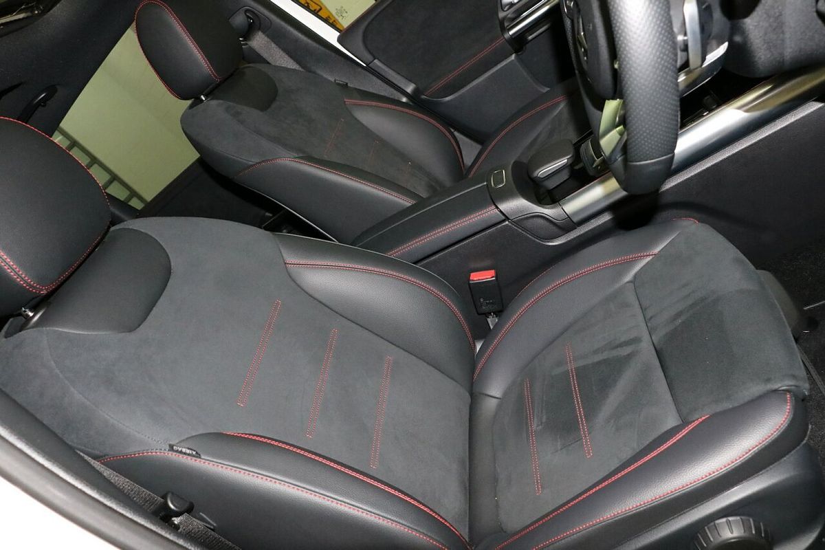 2022 Mercedes-Benz B-Class B180 W247