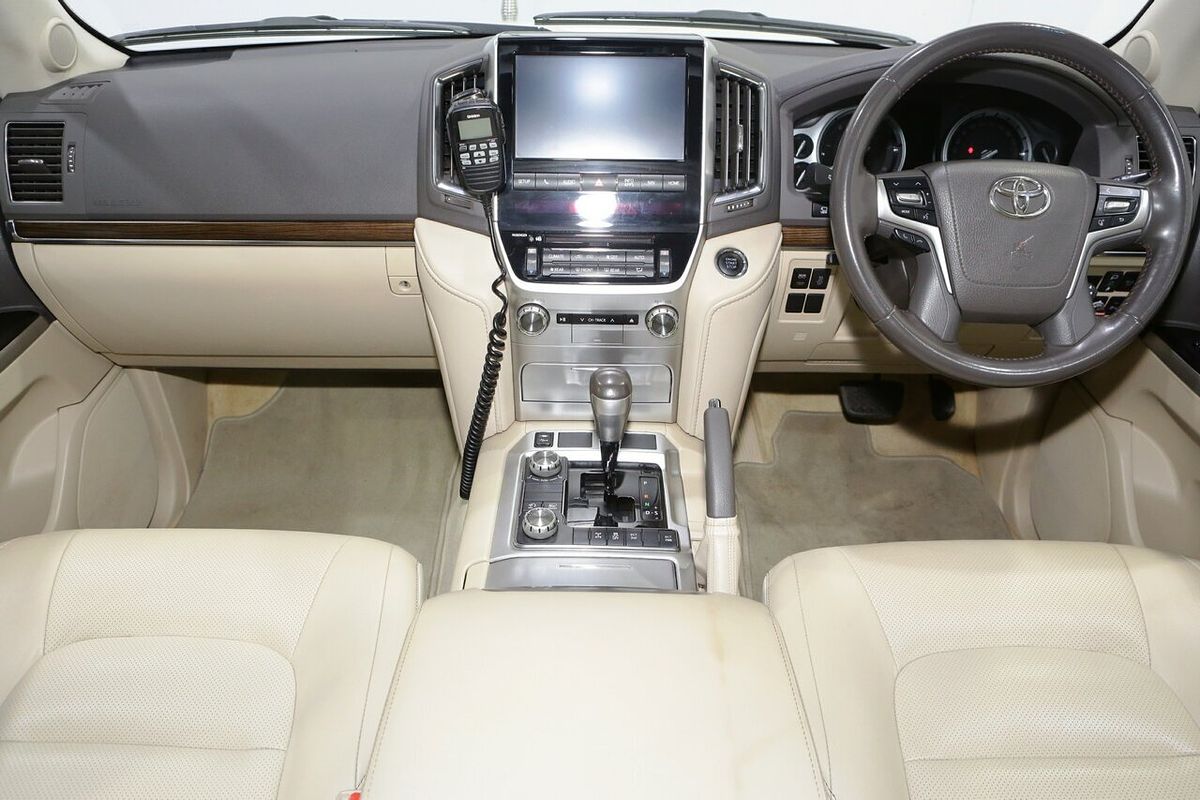 2020 Toyota Landcruiser VX VDJ200R