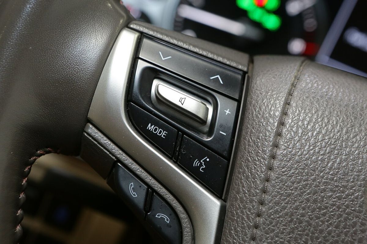 2020 Toyota Landcruiser VX VDJ200R