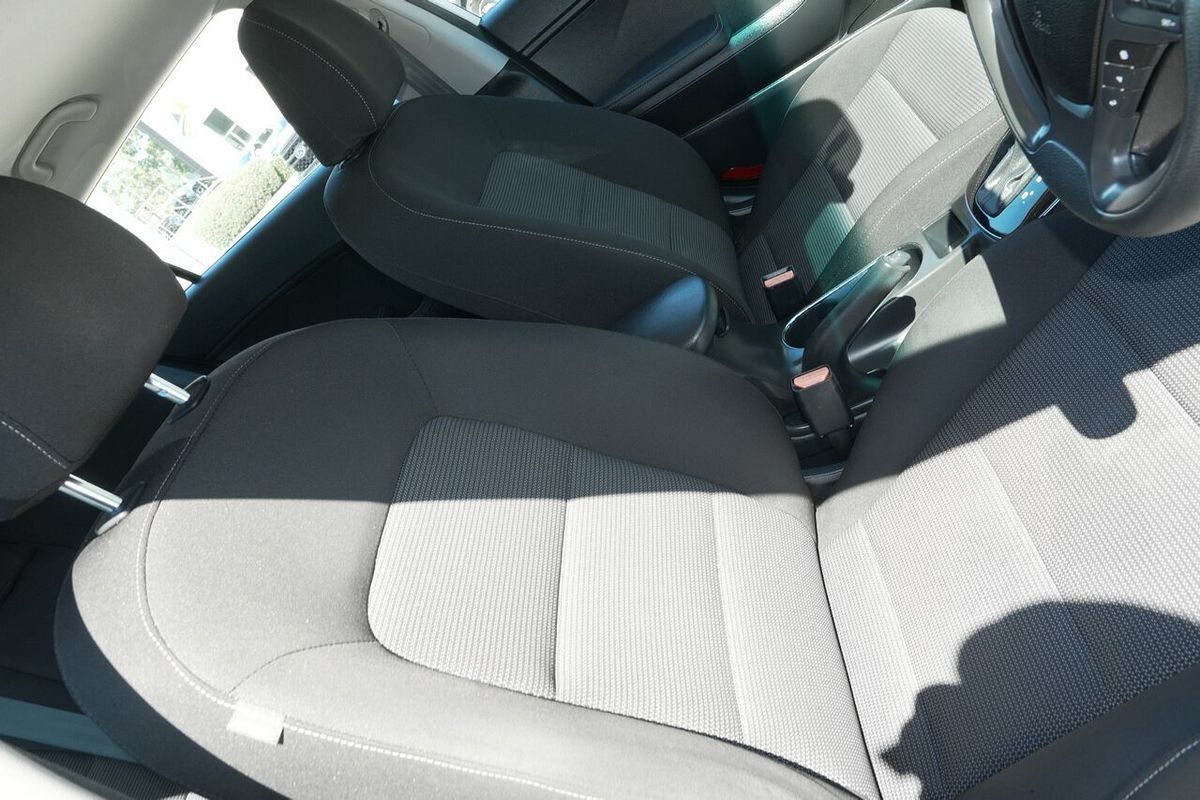 2016 Kia Cerato S YD