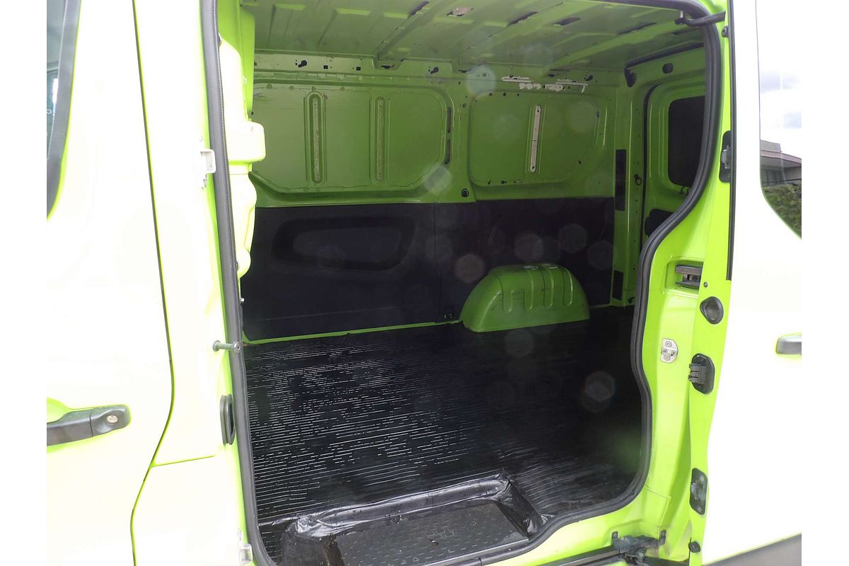 2016 Renault Trafic 66KW X82 SWB Low Roof