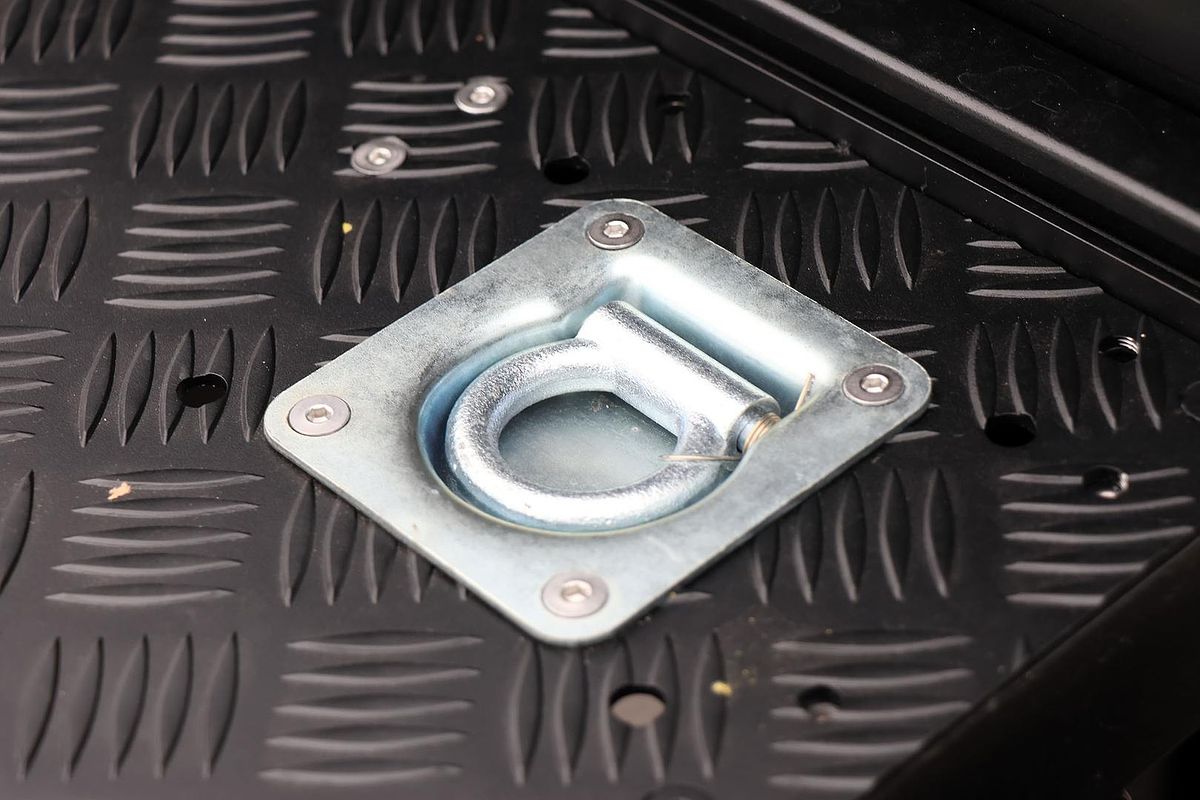 2025 Isuzu D-MAX SX 4X4