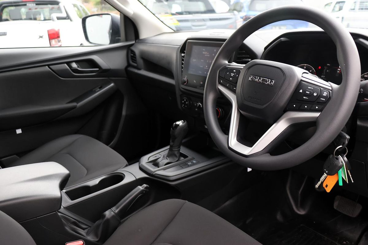 2025 Isuzu D-MAX SX 4X4