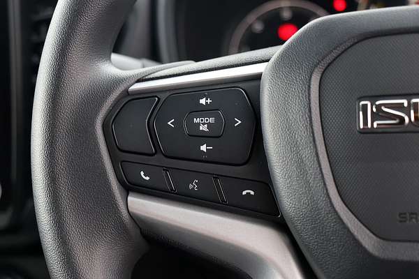 2025 Isuzu D-MAX SX 4X4