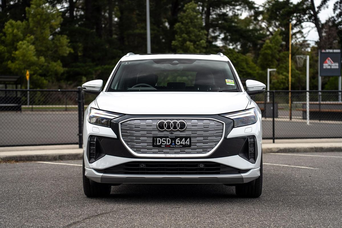2025 Audi Q4 e-tron 45 F4