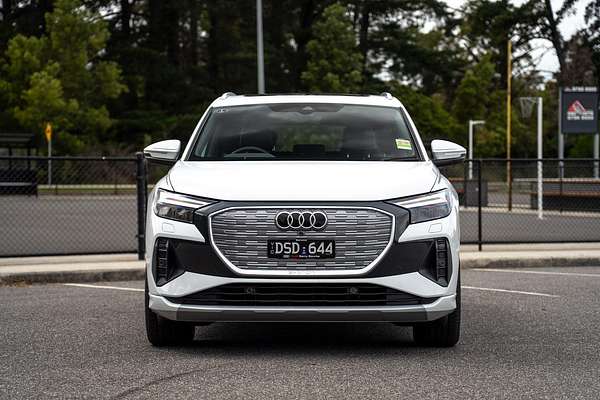2025 Audi Q4 e-tron 45 F4
