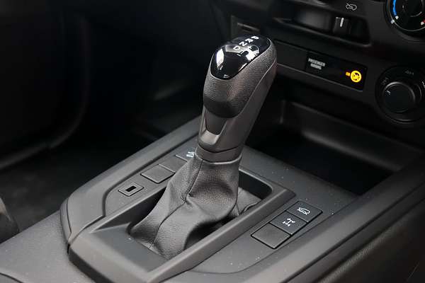 2025 Isuzu D-MAX SX 4X4