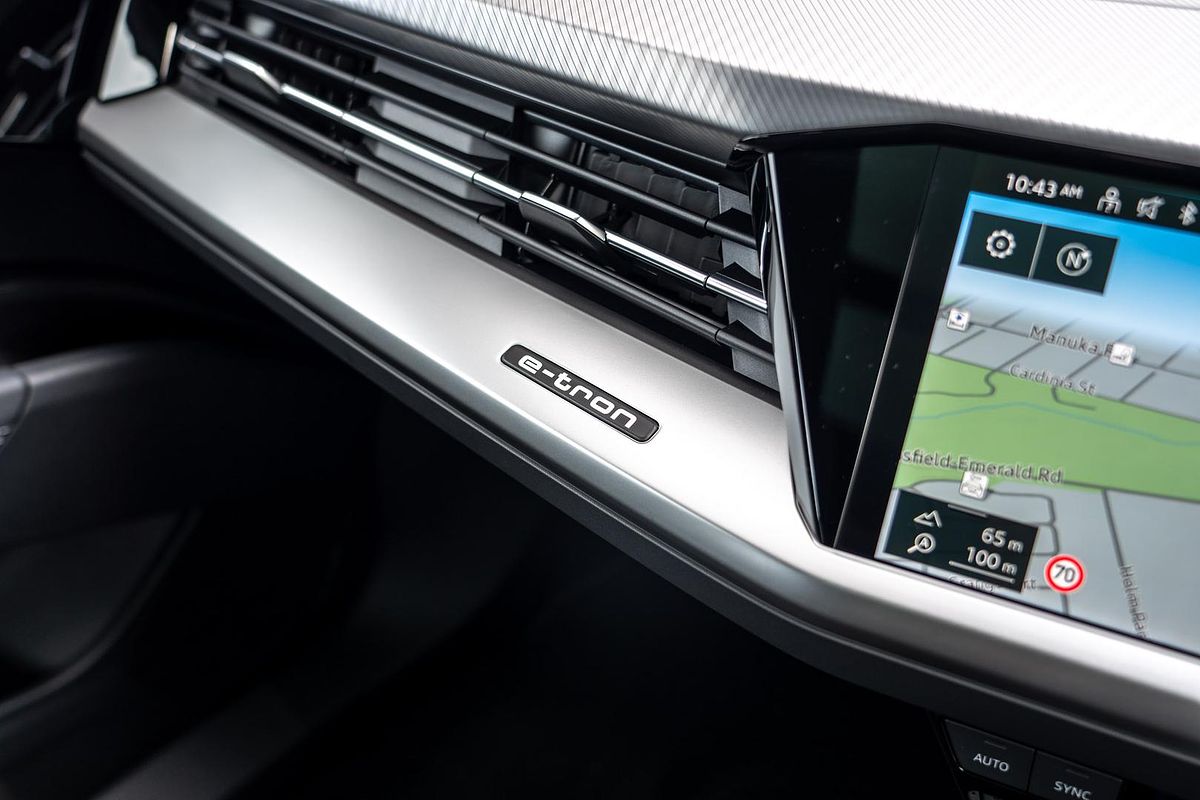 2025 Audi Q4 e-tron 45 F4