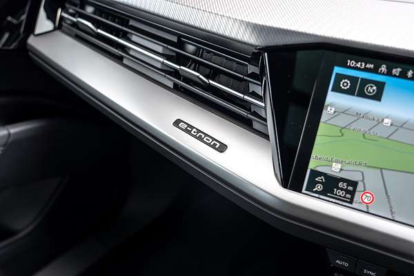 2025 Audi Q4 e-tron 45 F4