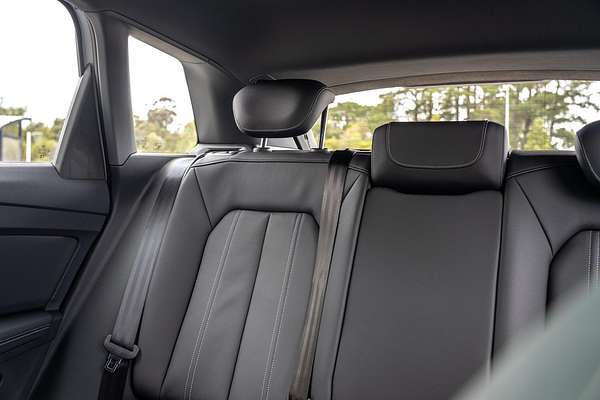 2025 Audi Q4 e-tron 45 F4