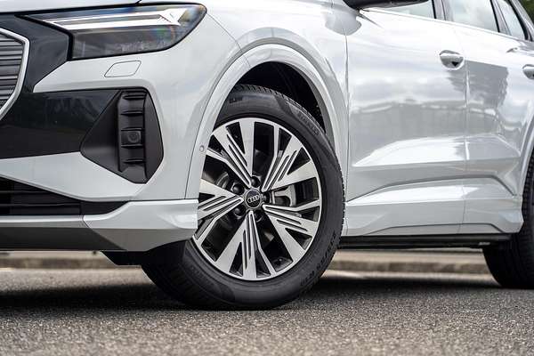 2025 Audi Q4 e-tron 45 F4