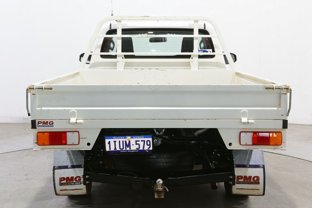 2017 Toyota Hilux Workmate TGN121R Rear Wheel Drive