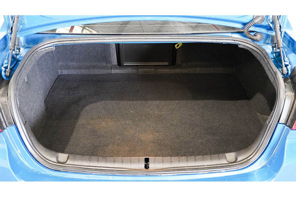 2015 Holden Commodore SV6 VF