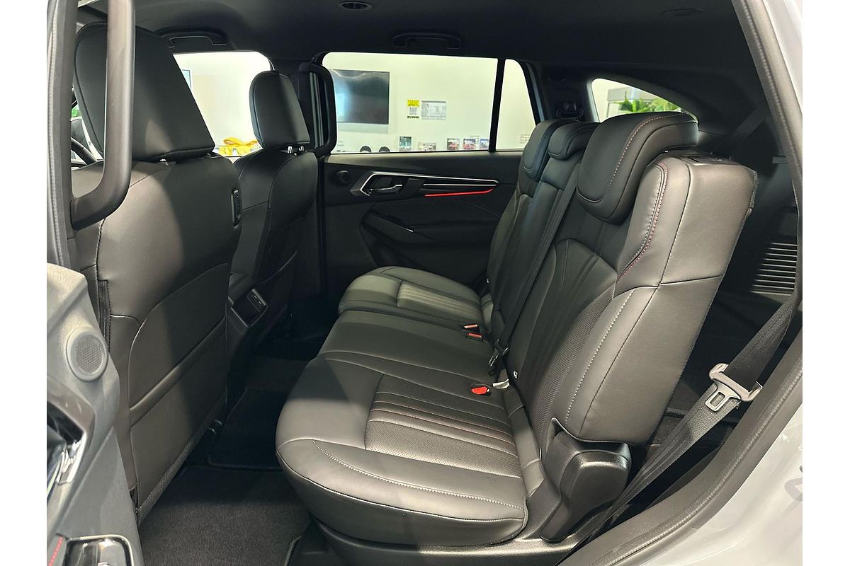 2025 Isuzu MU-X X-TERRAIN