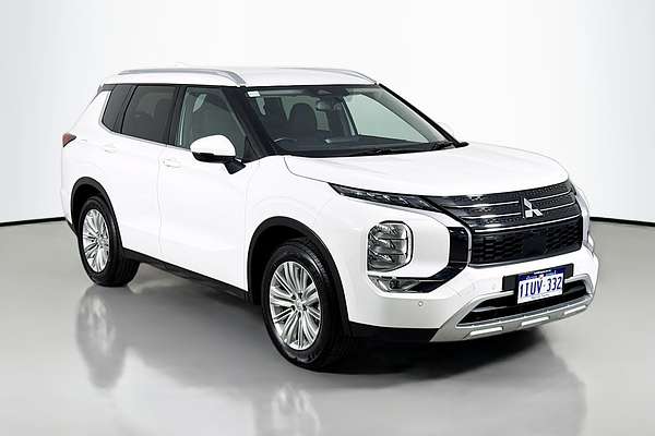 2024 Mitsubishi Outlander LS ZM