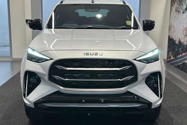 2025 Isuzu MU-X LS-T