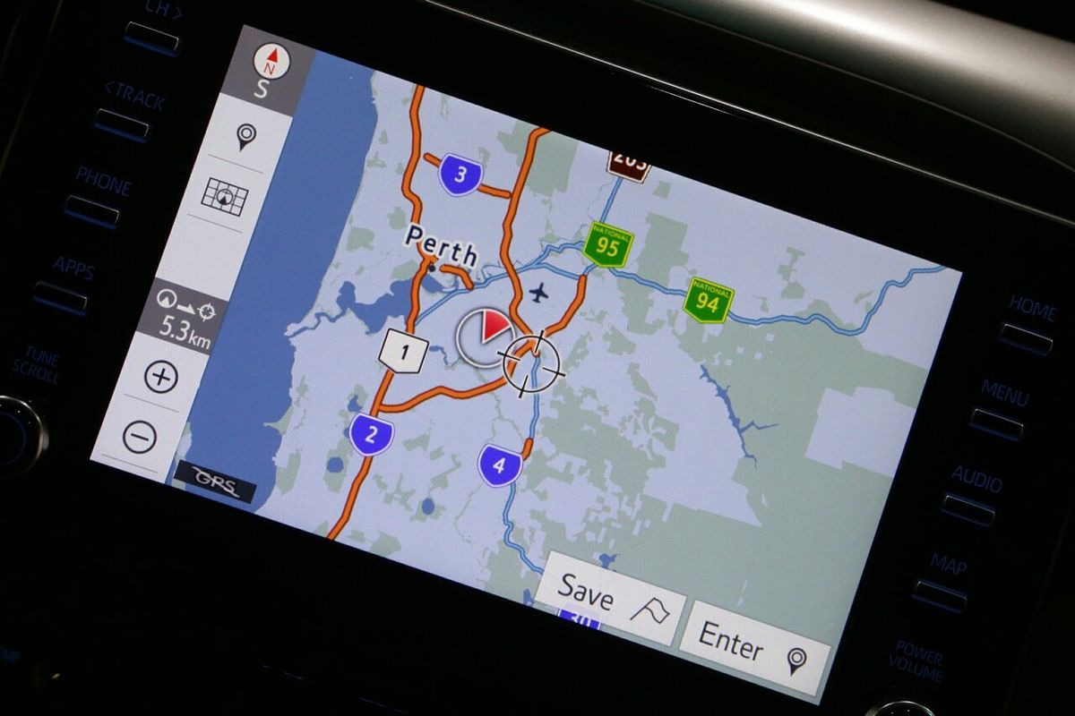 2025 Toyota Hilux SR5 48V GUN126R 4X4