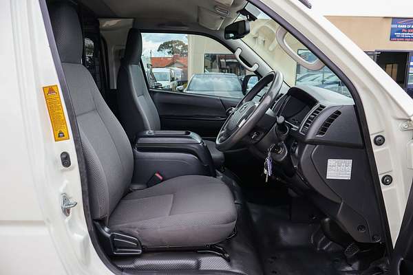 2018 Toyota Hiace KDH201R LWB
