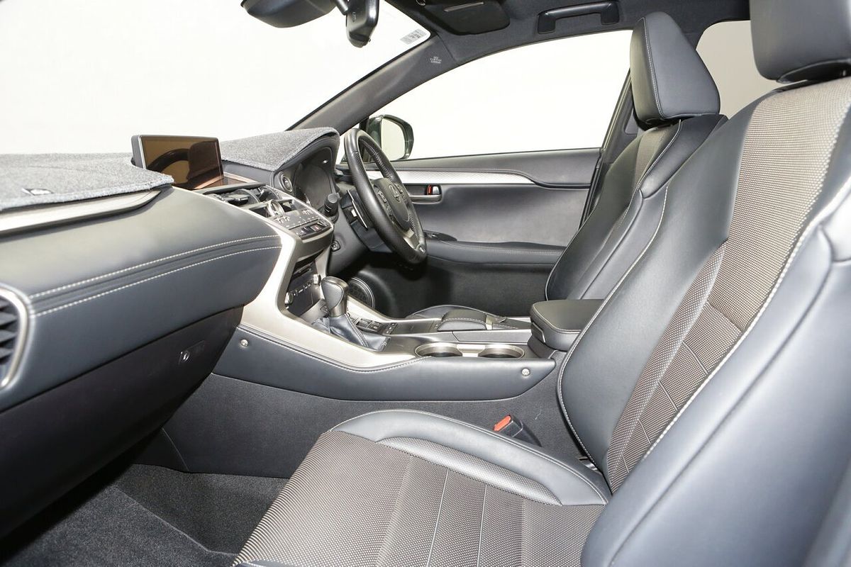 2021 Lexus NX NX300h F Sport AYZ10R