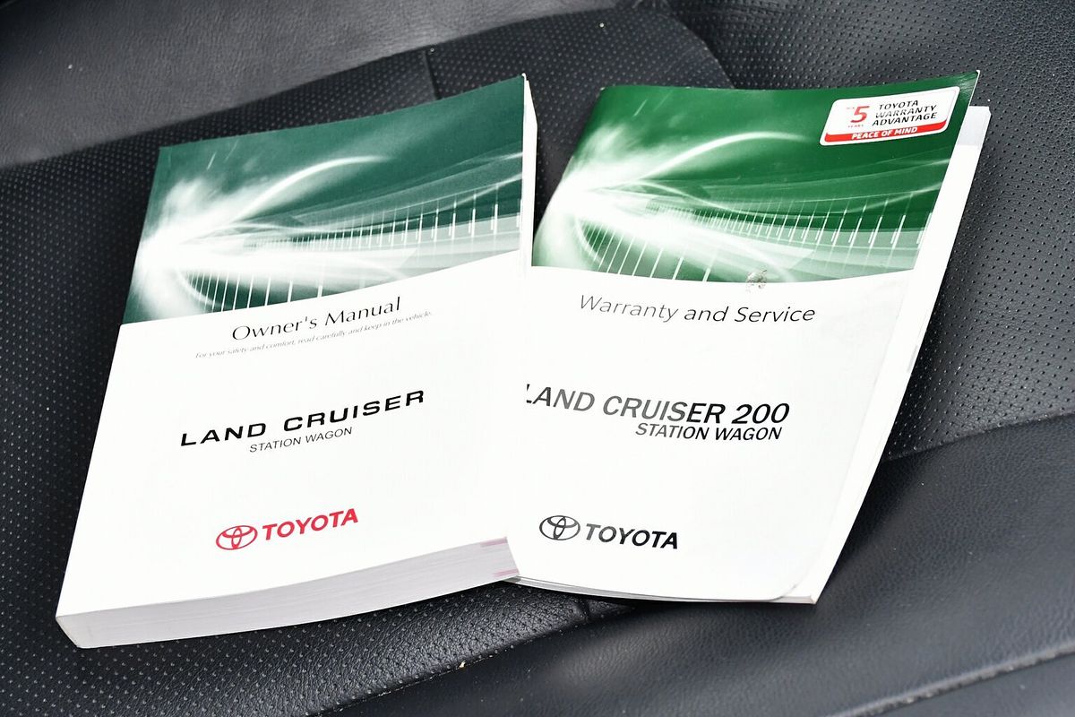 2020 Toyota Landcruiser Sahara VDJ200R