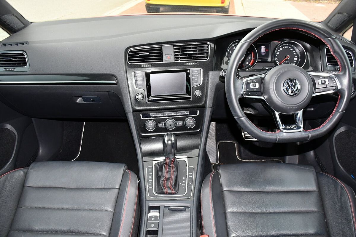 2014 Volkswagen Golf GTI Performance 7