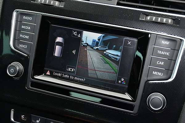 2014 Volkswagen Golf GTI Performance 7