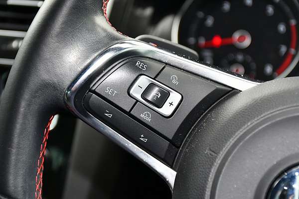 2014 Volkswagen Golf GTI Performance 7