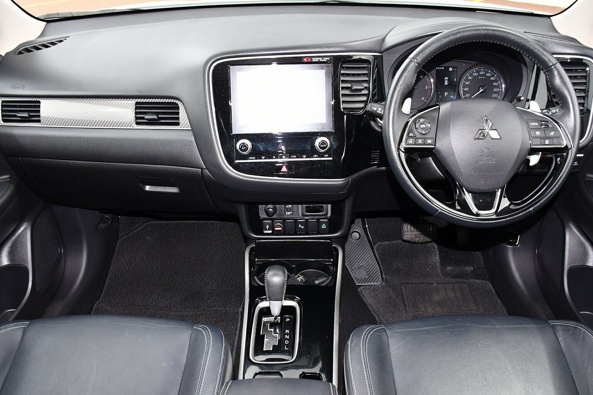 2021 Mitsubishi Outlander Exceed ZL