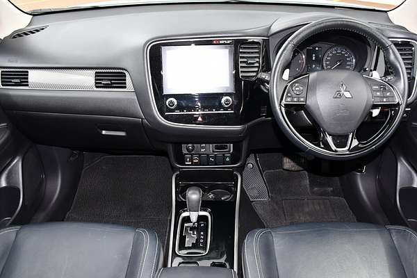 2021 Mitsubishi Outlander Exceed ZL