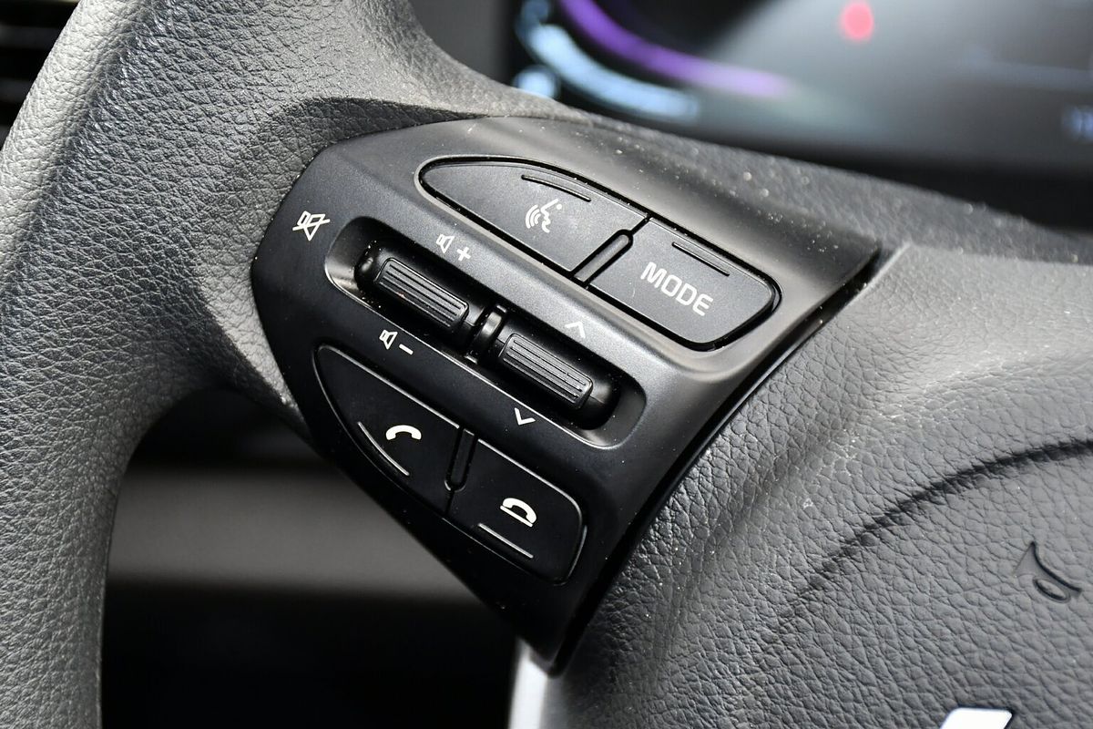 2024 Kia Stonic S YB