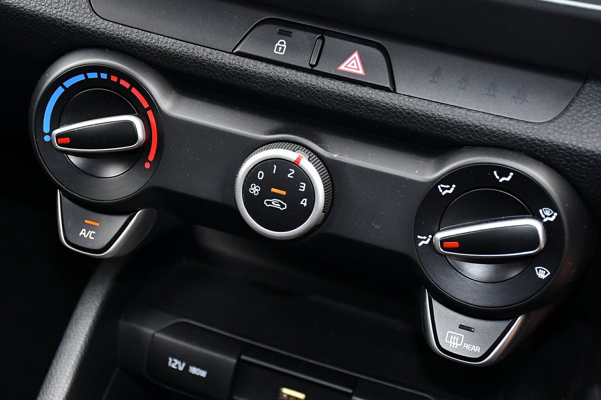 2024 Kia Stonic S YB