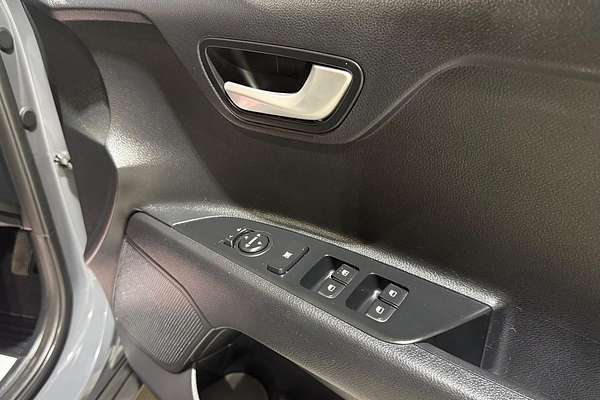 2022 Kia Stonic S YB