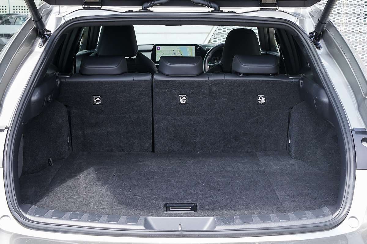 2023 Lexus UX UX250h Luxury MZAH10R