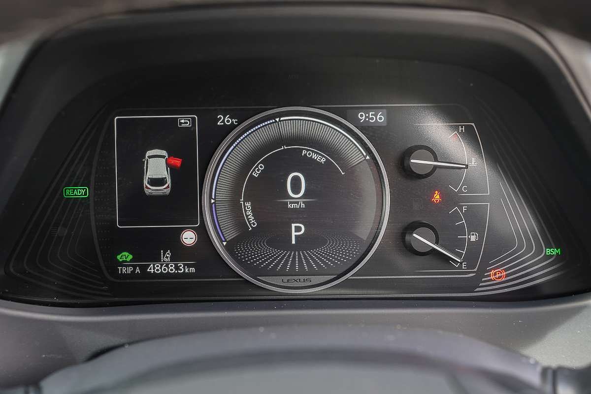 2023 Lexus UX UX250h Luxury MZAH10R